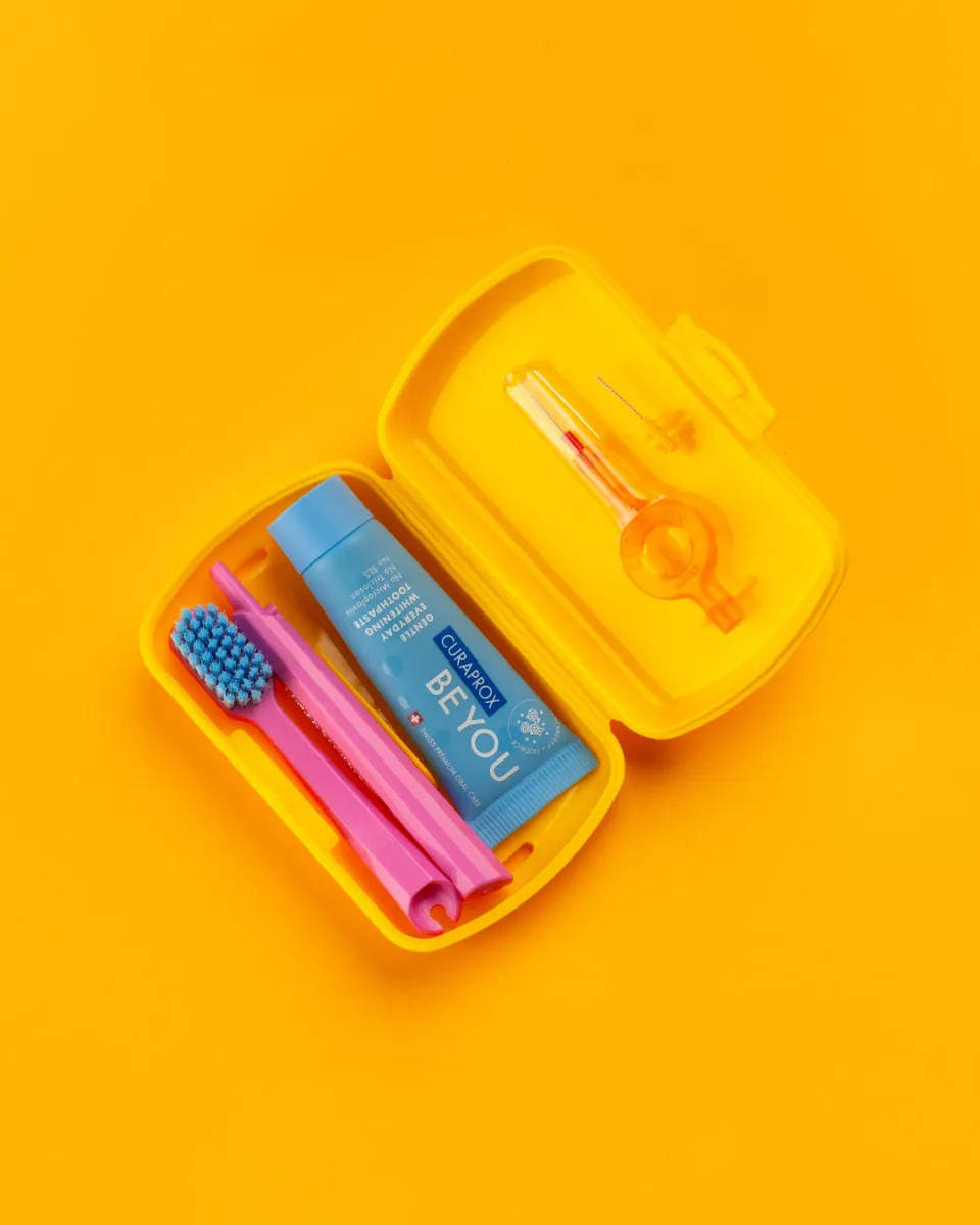 Yellow Travel Toothbrush Set Yellow Travel Toothbrush Set