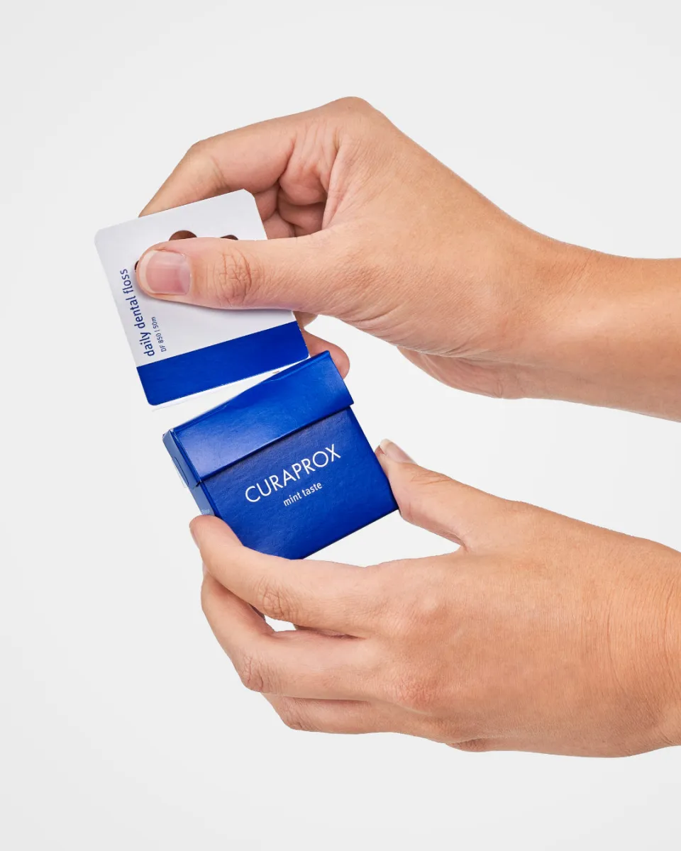 Curaprox dental floss DF 850 daily, 50m Curaprox dental floss DF 850 daily, 50m