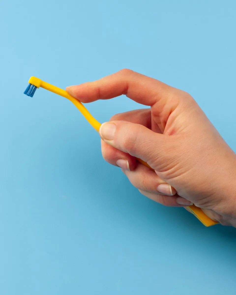 Implant care kit Implant care kit