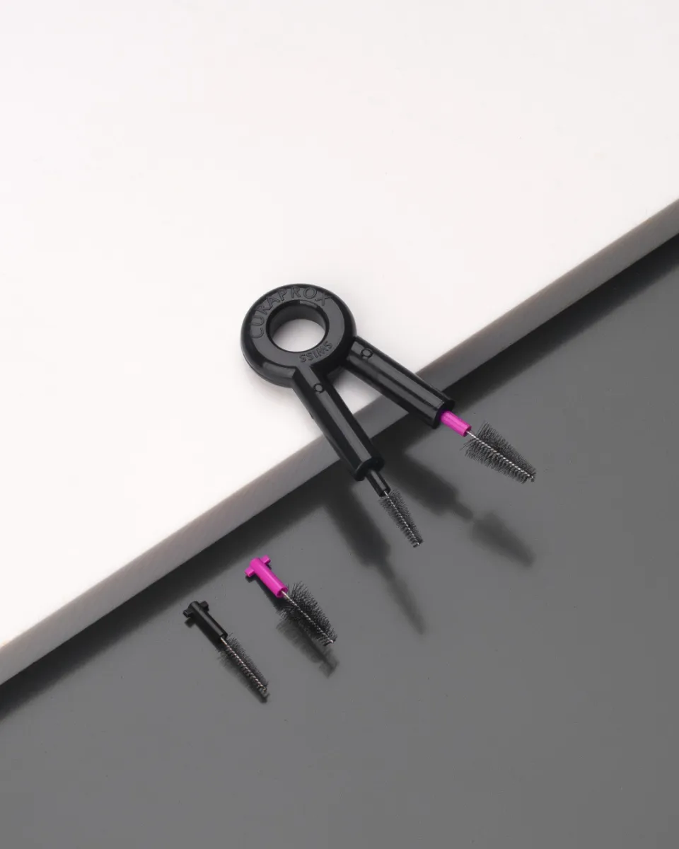 Travel set, Black is white Travel set, Black is white