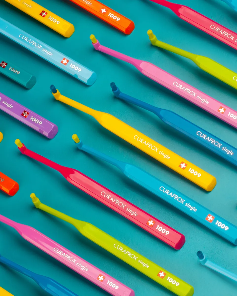 Single Toothbrush – Braces & Implants Single Toothbrush – Braces & Implants