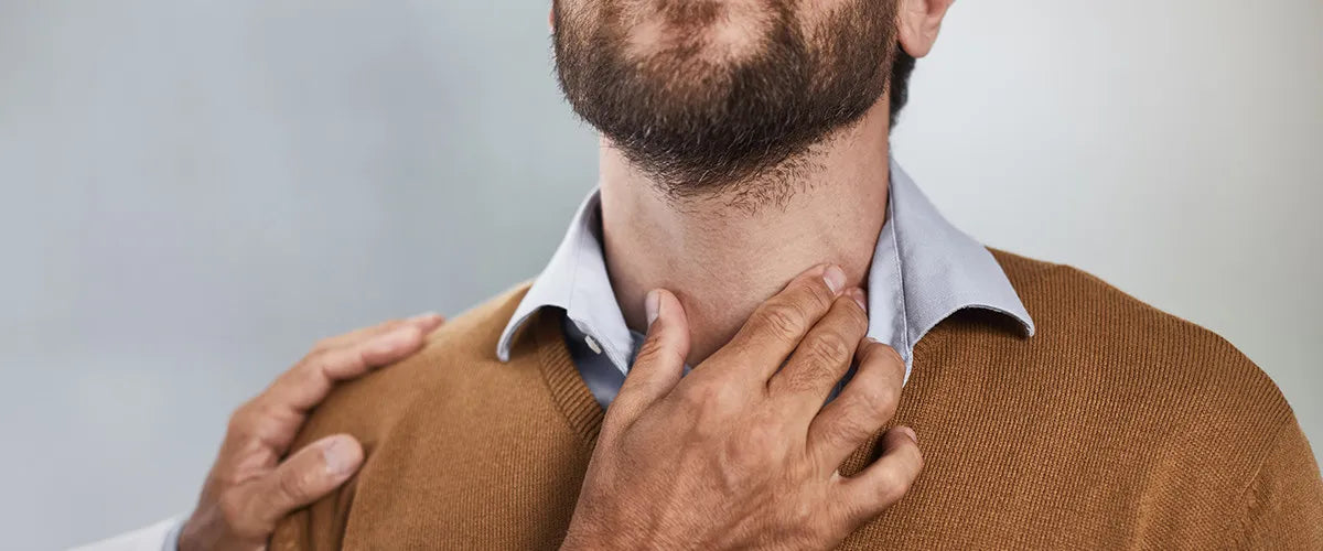 Kehlkopfkrebs: Symptome, Behandlung und Prophylaxe