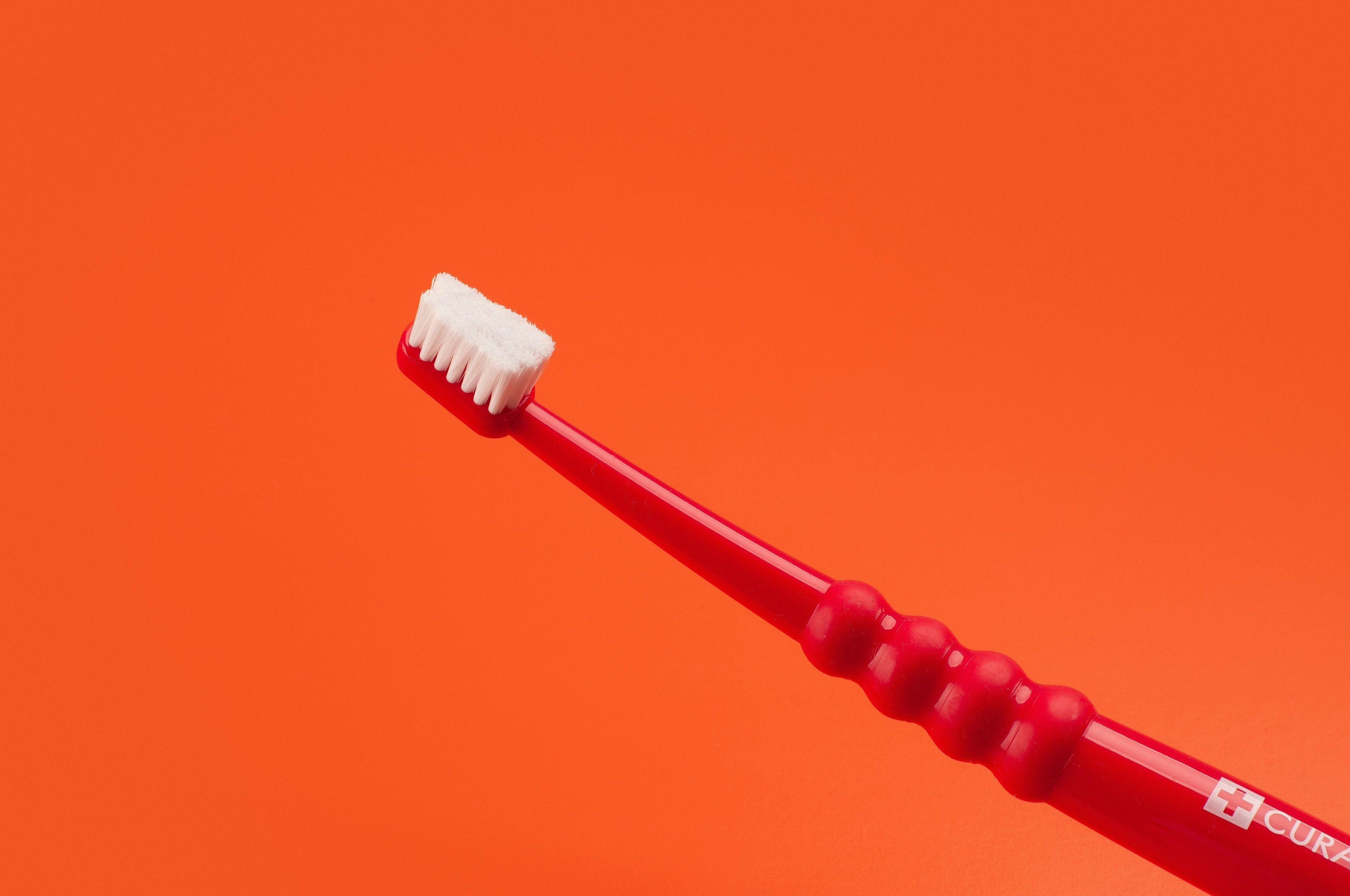 Editorial_Toothbrush_Curaprox Toothbrush CS surgical_73301897_001